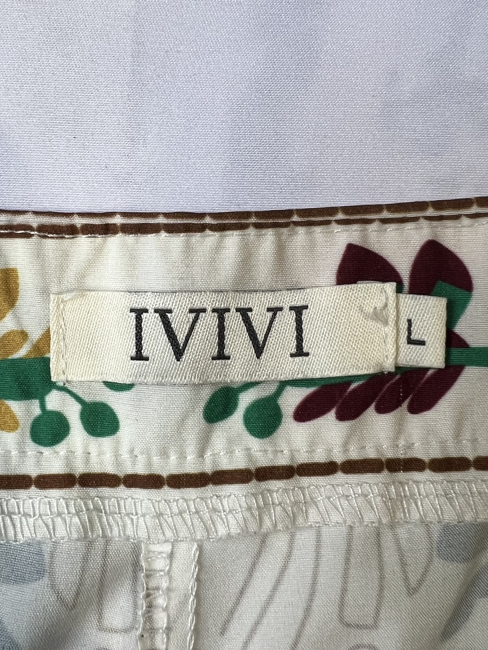 Cropped Ankle Leaf-Print Pants - Cream Multi - Picture 3 of 6